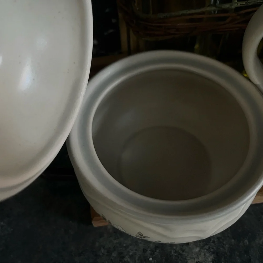 Vintage Pfaltzgraff Cream White Floral Ceramic Creamer and Sugar Set